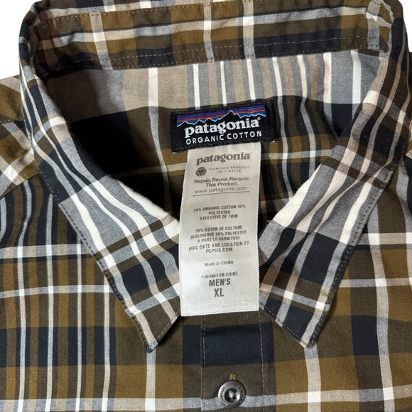 Patagonia Button Up Shirt Men's XL Plaid Organic Cotton Short Sleeve - Picture 4 of 6